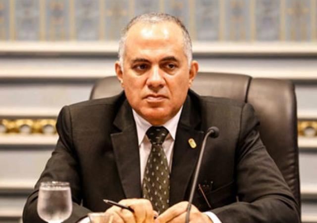 وزير الري