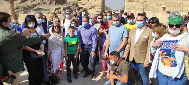 وزير السياحة