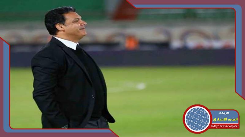 إيهاب جلال يناقش مع الجهاز المعاون خطه الإعداد خلال توقف ...