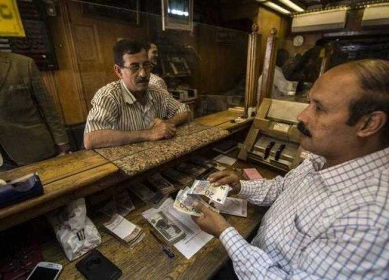 سعر الدولار الرسمي في البنوك المصرية اليوم الأحد 27-11-2022 بعد ارتفاع الأخضر (تحديث)