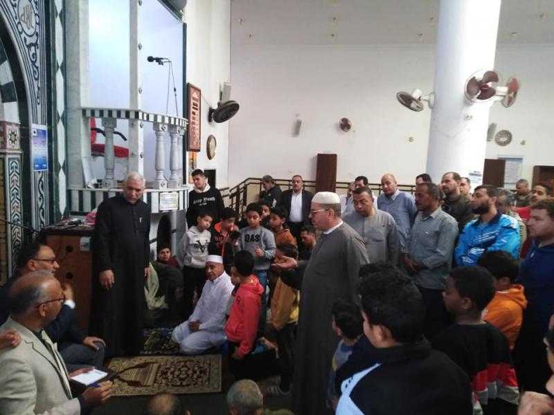 بالصور: النائب احمد دندش يلتقى اهالى منطقة العبور بمدينة الاسماعيلية