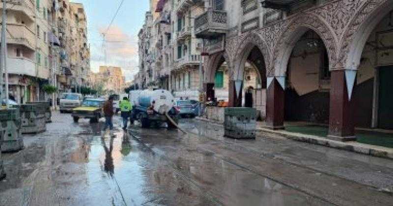 سقوط أمطار على مناطق متفرقة من القاهرة الكبرى