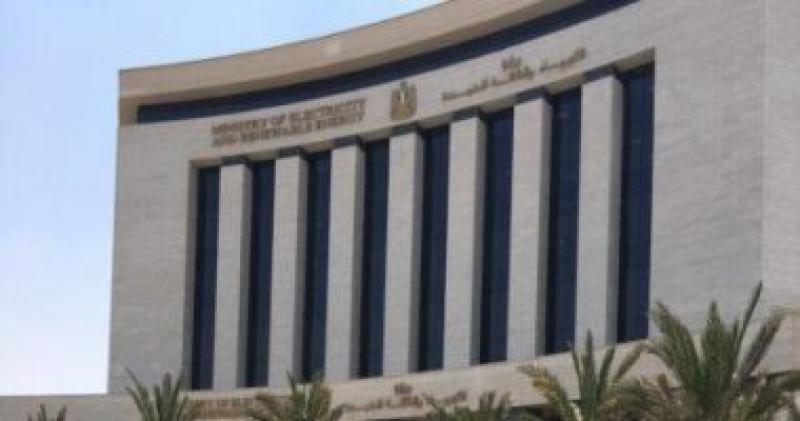 اليوم الاخباري