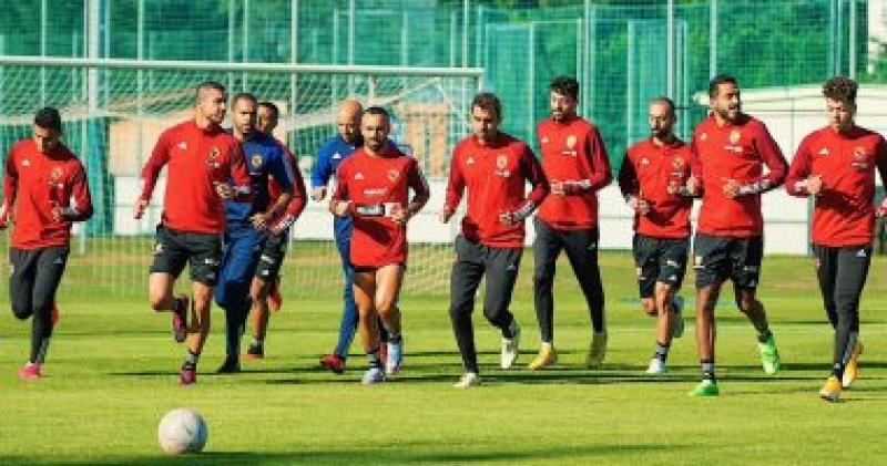 اليوم الاخباري