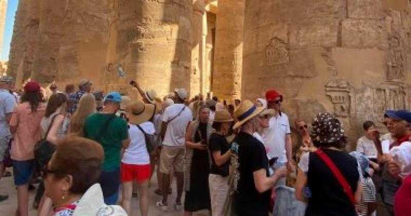 الأقصر تشهد حركة سياحية غير مسبوقة فى زيارات المعابد وتستعد للموسم الشتوى