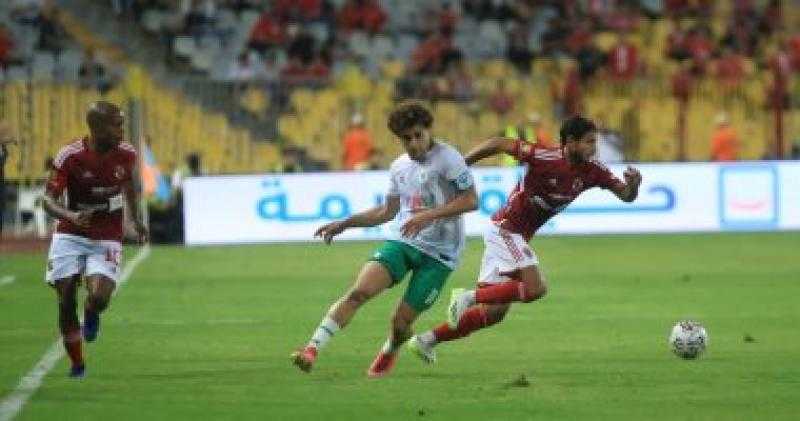 عقوبات مالية على الأهلى والمصرى وإيقاف باهر المحمدى مباراة واحدة