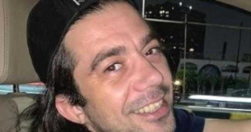 وفاة شقيق الفنان شريف رمزي بعد صراع طويل مع المرض