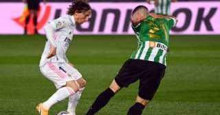 ريال مدريد فى مهمة تأمين الصدارة أمام ريال بيتيس بالدورى الإسبانى