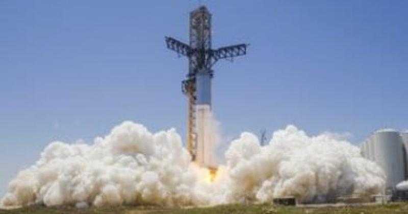 ”سبيس إكس” تكشف الموعد المتوقع لرحلة تجريبية ثالثة لمركبة ستارشيب