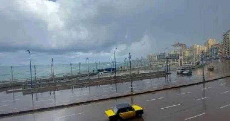 نوة الشمس الصغرى.. توقعات بهطول أمطار متوسطة اليوم على الإسكندرية