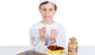 شهر رمضان.. ما السن المناسب لصيام الأطفال؟