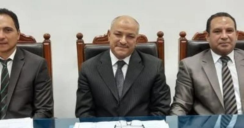 اليوم الاخباري