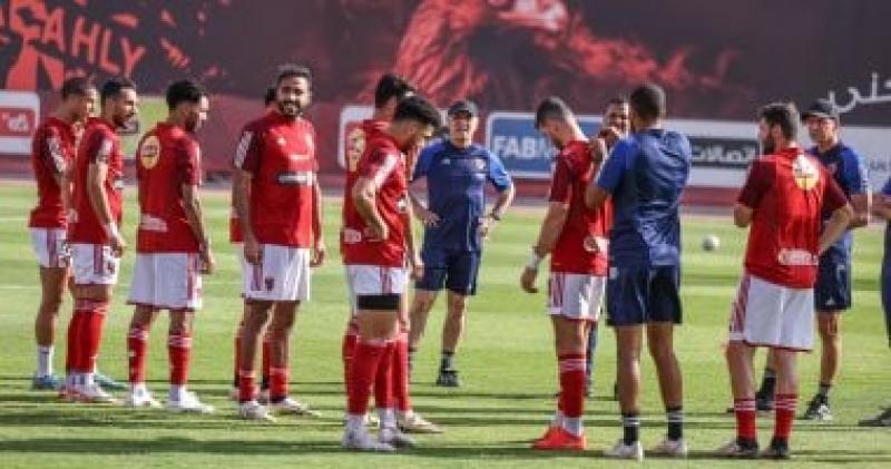 اليوم الاخباري