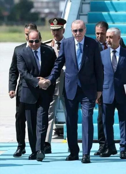 الإخوان كيف يشاهدون الموقف الان