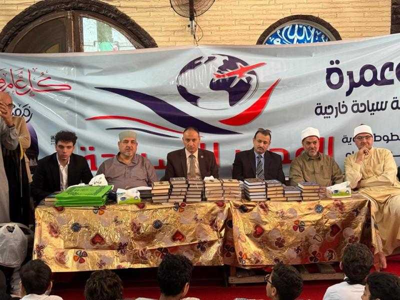 دندش يختتم  جولاته الرمضانية بتكريم حفظة القران بالخامسة و رحلة عمرة لاحد الفائزين