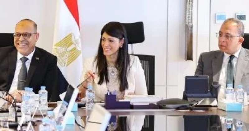 اليوم الاخباري