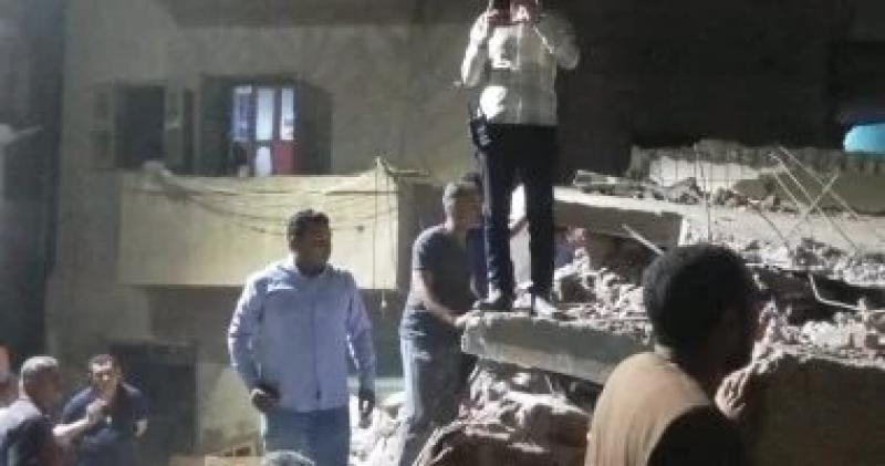 العثور على جثة طفلة جديدة في حادث انهيار عقار أسيوط