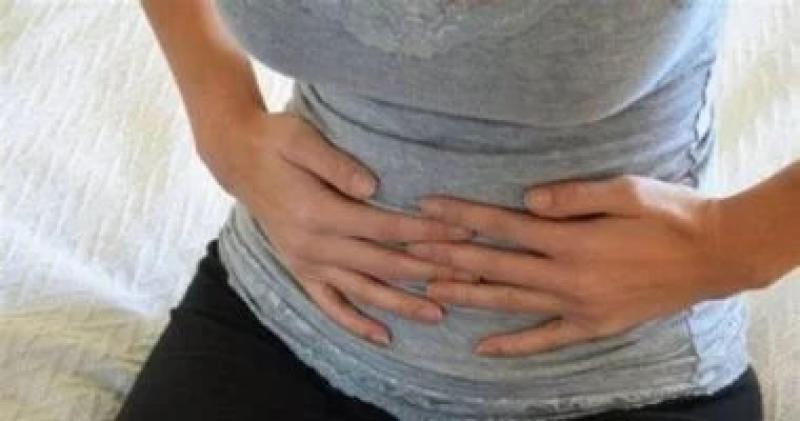 لو بتاخد أدوية لفترة طويلة.. احرص على هذه المشروبات لراحة معدتك
