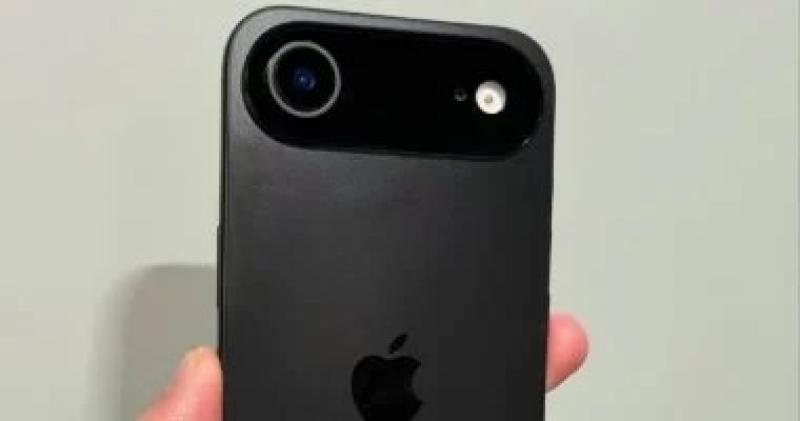 تسريبات تكشف تصميم iPhone 17 Air ونظام تبريد متطور في iPhone 17 Pro