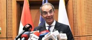 وزير الاتصالات يكشف سبب انتشار النيران بشكل سريع فى حريق سنترال رمسيس