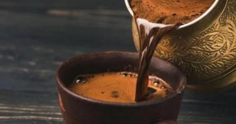 عليك بها قبل وبعد القهوة.. عادة صحية بمنافع مضاعفة