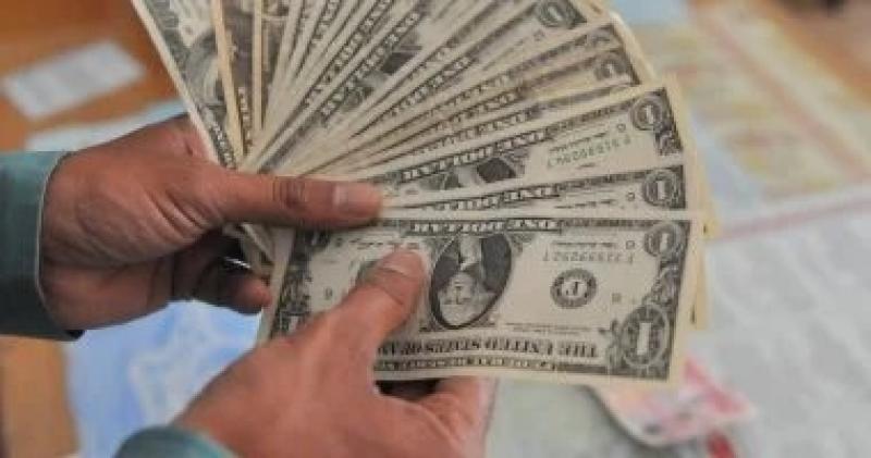سعر الدولار اليوم الأحد 10 أغسطس 2025 في البنوك أمام الجنيه