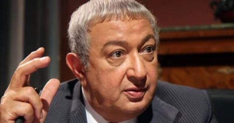 فى ذكري رحيله.. نور الشريف ”زملكاوى” ترك الكرة من أجل حلم السينما