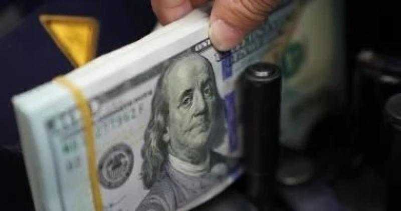 استقرار سعر الدولار اليوم الثلاثاء 19 أغسطس 2025 أمام الجنيه داخل البنوك
