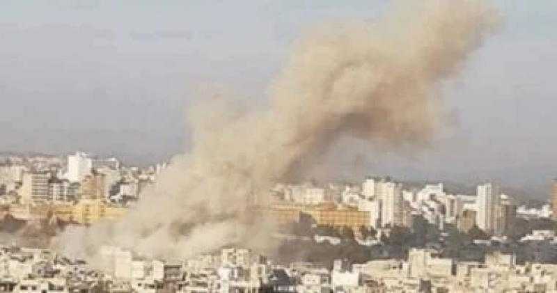 غارات إسرائيلية ”عنيفة” على حمص واللاذقية فى سوريا
