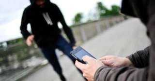 اعترافات لصى الهواتف في المعادى: نفذنا 7 جرائم سرقة بأسلوب المغافلة