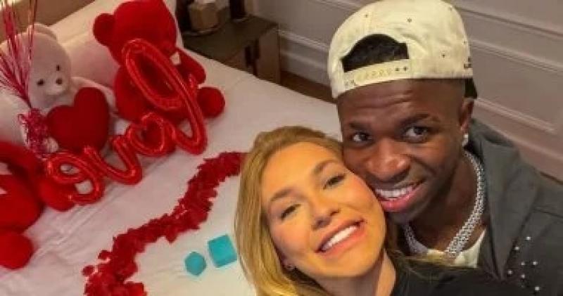 اليوم الاخباري