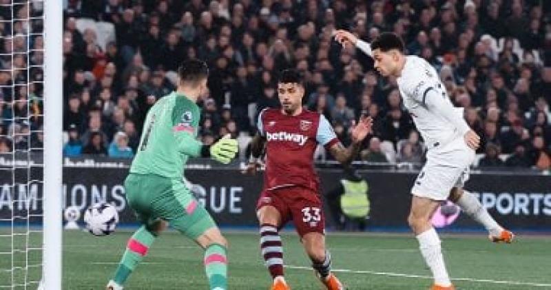 اليوم الاخباري