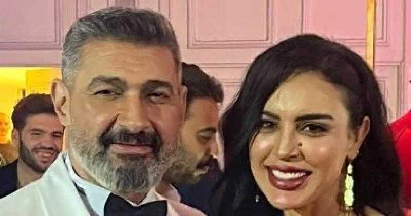 إيمان يوسف صديقة ياسر جلال فى مسلسل كلهم بيحبوا مودي