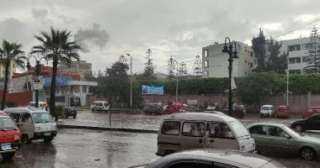 تعرف على إجراءات الوقاية من الحوادث أثناء سقوط الأمطار بالمحاور