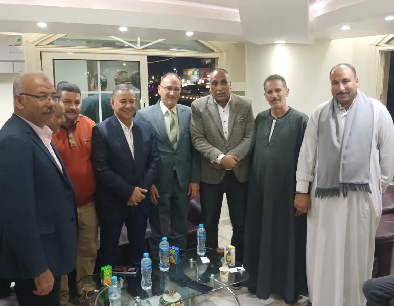 اليوم الاخباري