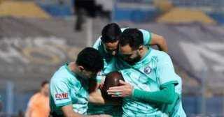 بيراميدز يهزم المقاولون بثنائية ويقفز لوصافة الدورى متفوقا على القطبين