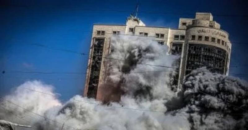 اليوم الاخباري