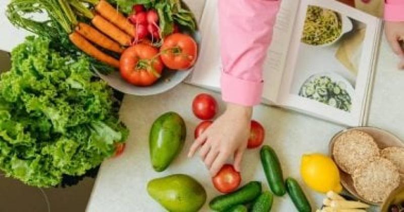 اليوم الاخباري