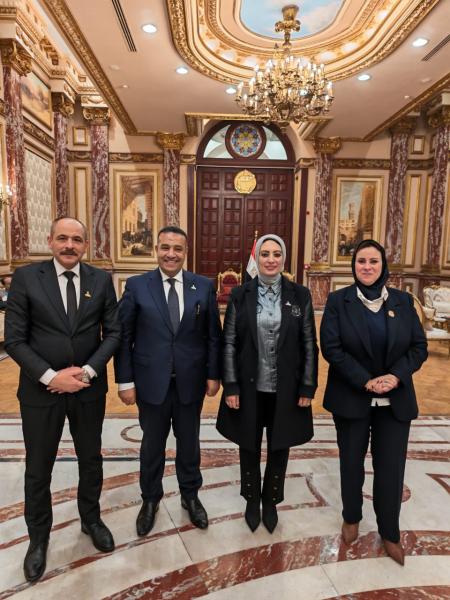 اليوم الاخباري