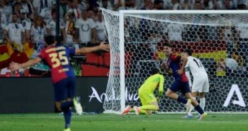 الأحد | مباريات اليوم والقنوات الناقلة