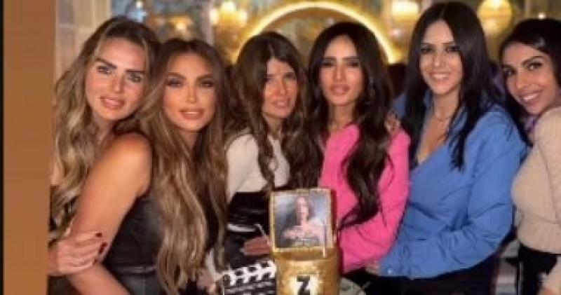 اليوم الاخباري