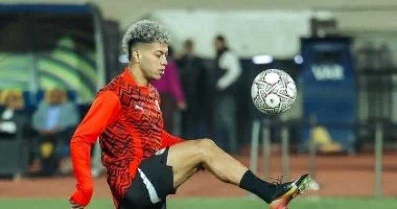 إمام عاشور يطير اليوم للسعودية لأداء مناسك العمرة بعد موافقة الأهلى