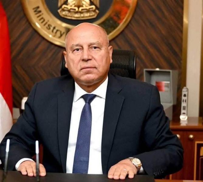 كامل الوزير عمل معجزه مصريه في قلب الموانئ المصرية 