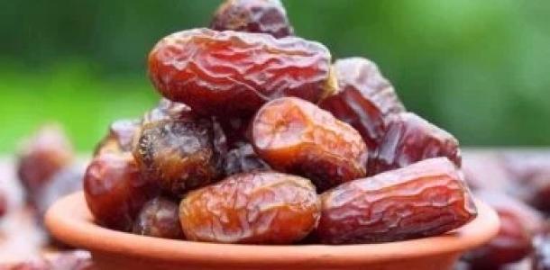 ليه لازم تكسر صيامك على التمر فى الفطار؟.. اعرف فوائده الصحية