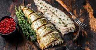 فطار رمضان.. طريقة عمل سمك فى الفرن مع سلطة خضراء