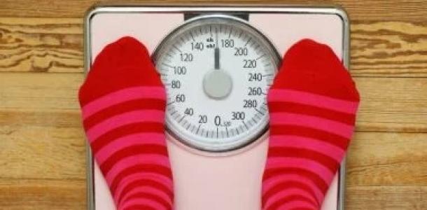 كيف تتجنب زيادة وزنك خلال شهر رمضان.. نصائح هامة