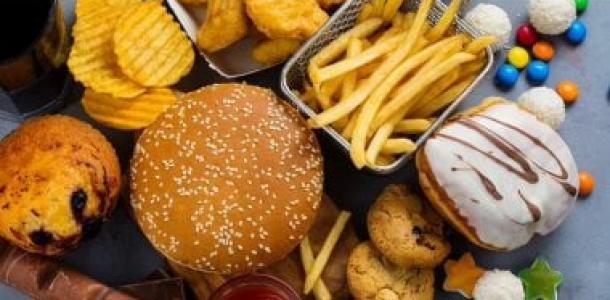 هل ترغب فى إنقاص وزنك؟.. تخلص من هذه الأطعمة والمشروبات