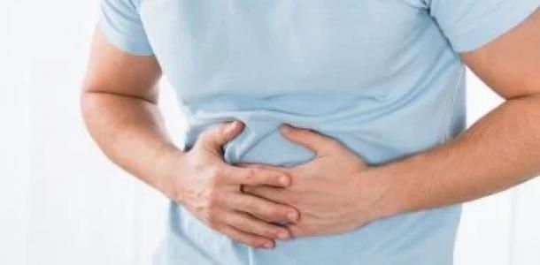 كيف تتخلص من الانتفاخ بعد الإفطار دون إزعاج أو ألم؟