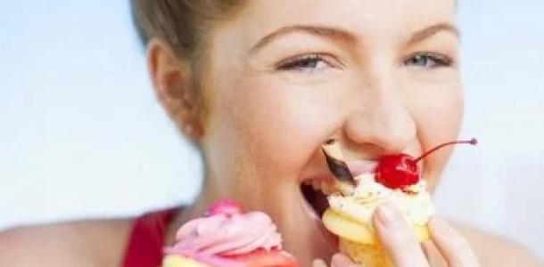 حيلة بسيطة تمنعك من الإفراط فى تناول السكريات