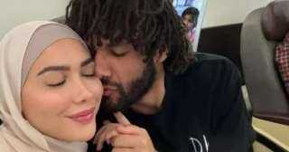 محمد النني يكشف حقيقة طلاقه من زوجته المغربية